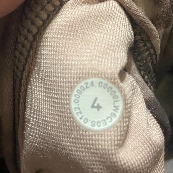 Lululemon Align HR high rise Mink Bery Leggings-23” size 4 - Picture 9 of 9